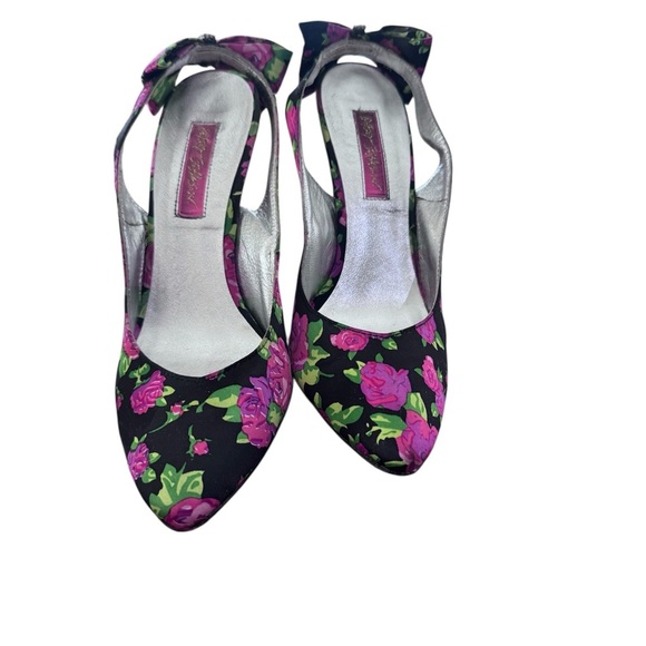 Betsey Johnson Black and Pink Floral Heels - Picture 2 of 5